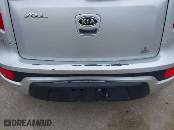 2012 Kia Soul + with VIN KNDJT2A60C7377305, listed as a IAAI auction lot 41902069 with 76,217 mi miles. Bid and sale history available at carsss.com. Image 13.