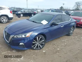 2019 Nissan Altima SR with VIN 1N4BL4CV8KC242508, listed as a IAAI auction lot 41704650 with 121,362 mi miles and . Bid and sale history available at carsss.com. Image 19.