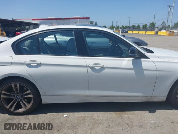 2013 BMW 3 Series 328i with VIN WBA3C1G51DNR44343, listed as a IAAI auction lot 42160138 with 72,686 mi miles. Bid and sale history available at carsss.com. Image 13.