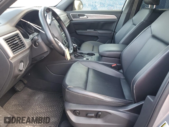 2020 Volkswagen Atlas SE with VIN 1V23C2CA6LC226467, listed as a Copart auction lot 55498015 with 125,211 mi miles and Non repairable. Bid and sale history available at DreamBid. Image 7.