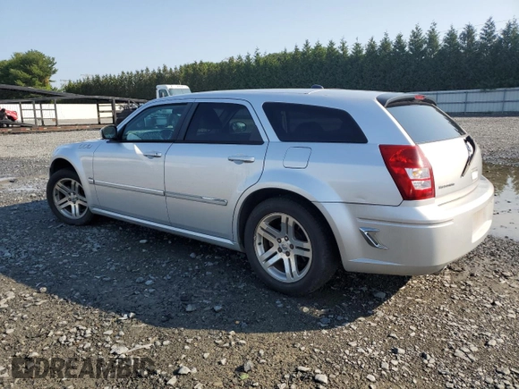 2005 Dodge Magnum RT z VIN 2D4GV58255H677120, wystawiony jako Copart lot #65955544 z przebiegiem 157 671 mil mil oraz Szkoda całkowita • Salvage title. Historia ofert i sprzedaży dostępna na DreamBid. Obrazek 2.