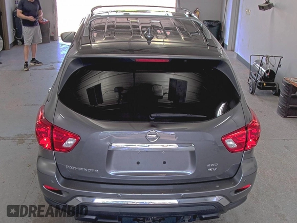 2019 Nissan Pathfinder SL z VIN 5N1DR2MM9KC604319, wystawiony jako IAAI lot #42437888 z przebiegiem 122 569 mil mil oraz . Historia ofert i sprzedaży dostępna na DreamBid. Obrazek 25.