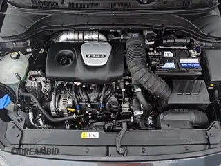 2019 Hyundai Kona Limited с VIN KM8K33A52KU246261, выставлен на аукционе Copart как лот 53289015 с пробегом 120 881 миль миль и Чистый • Clean title. История ставок и продаж доступна на DreamBid. Изображение 14.