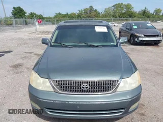 2002 Toyota Avalon XL with VIN 4T1BF28B82U226223, listed as a IAAI auction lot 42085766 with 247,355 mi miles and . Bid and sale history available at DreamBid. Image 12.