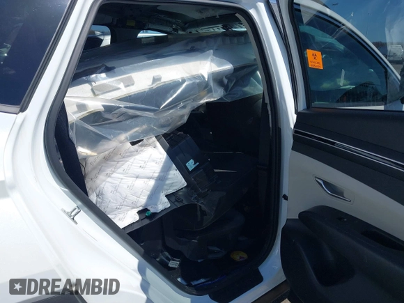 2022 Hyundai Tucson SEL с VIN 5NMJBCAE5NH106221, выставлен на аукционе IAAI как лот 41935350 с пробегом Не указан миль и . История ставок и продаж доступна на DreamBid. Изображение 8.