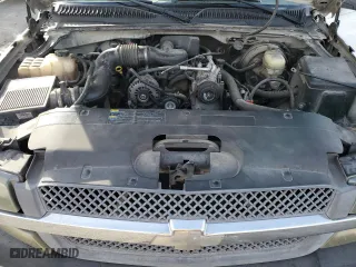 2005 Chevrolet Silverado 1500 Work Truck with VIN 1GCEC14X95Z110879, listed as a Copart auction lot 82676174 with 206,502 mi miles and Salvage Title. Bid and sale history available at carsss.com. Image 11.