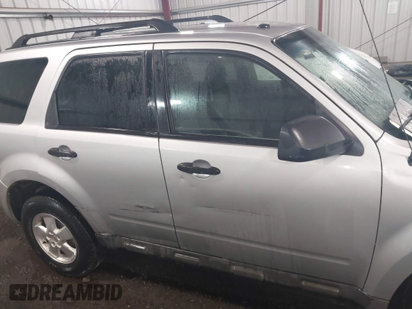 2012 Ford Escape XLT с VIN 1FMCU9DG9CKA59470, выставлен на аукционе IAAI как лот 42523693 с пробегом 176 941 миль миль и . История ставок и продаж доступна на DreamBid. Изображение 13.