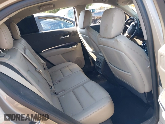 2023 Cadillac XT4 FWD Luxury with VIN 1GYAZAR4XPF116698, listed as a IAAI auction lot 40594015 with 18,368 mi miles. Bid and sale history available at carsss.com. Image 8.