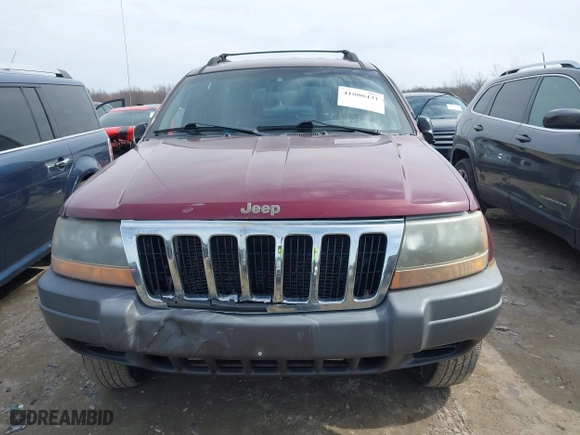 2001 Jeep Grand Cherokee Laredo with VIN 1J4GW48S51C739725, listed as a IAAI auction lot 41800431 with 220,396 mi miles. Bid and sale history available at carsss.com. Image 12.