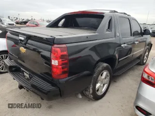 2013 Chevrolet Avalanche LTZ with VIN 3GNMCGE06DG360781, listed as a Copart auction lot 76562734 with 0 mi miles and Non Repairable. Bid and sale history available at carsss.com. Image 3.