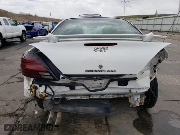 2004 Pontiac Grand Am SE1 with VIN 1G2NF52E14C250382, listed as a Copart auction lot 51566664 with 82,865 mi miles and Salvage Title. Bid and sale history available at carsss.com. Image 6.