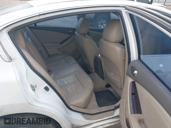 2012 Nissan Altima SR with VIN 1N4BL2AP3CC153889, listed as a IAAI auction lot 41781358 with 262,689 mi miles and . Bid and sale history available at DreamBid. Image 8.