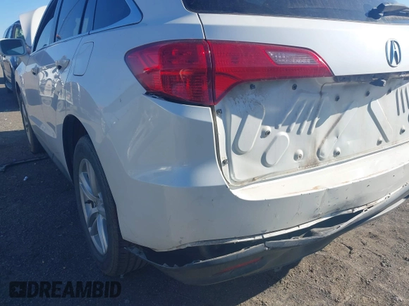 2015 Acura RDX Tech Pkg with VIN 5J8TB3H55FL013666, listed as a IAAI auction lot 41807022 with 151,522 mi miles. Bid and sale history available at carsss.com. Image 17.