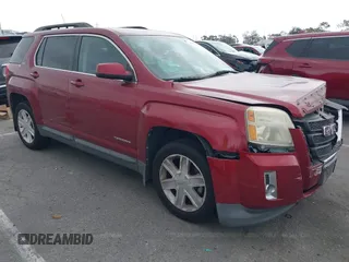 2011 GMC Terrain SLT-1 z VIN 2CTALUEC2B6368474, wystawiony jako IAAI lot #42110765 z przebiegiem 123 743 mil mil oraz . Historia ofert i sprzedaży dostępna na DreamBid. Obrazek 1.