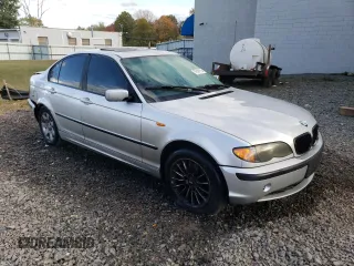 2003 BMW 3 Series 325xi with VIN WBAEU33413PM59296, listed as a Copart auction lot 76141714 with 191,272 mi miles and Non Repairable. Bid and sale history available at carsss.com. Image 4.