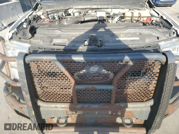 2021 Ford F-250 XL z VIN 1FT7X2A68MEC12324, wystawiony jako Copart lot #52829075 z przebiegiem 298 824 mil mil oraz Czysty tytuł • Clean title. Historia ofert i sprzedaży dostępna na DreamBid. Obrazek 11.