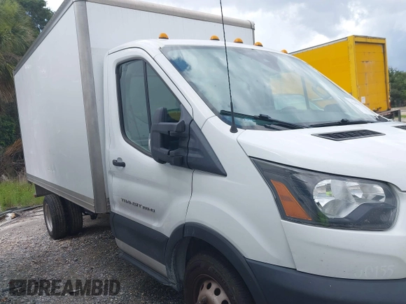 2020 Ford Transit с VIN 1FDBF6Z88LKA32248, выставлен на аукционе IAAI как лот 42589011 с пробегом Не указан миль и . История ставок и продаж доступна на DreamBid. Изображение 12.
