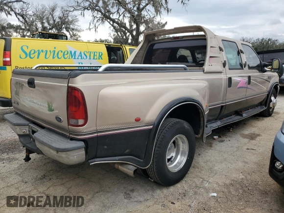 1999 Ford F-350 XL z VIN 1FTWW32F1XEA00890, wystawiony jako Copart lot #81316284 z przebiegiem 221 920 mil mil oraz Nie do naprawy • Non repairable. Historia ofert i sprzedaży dostępna na DreamBid. Obrazek 3.