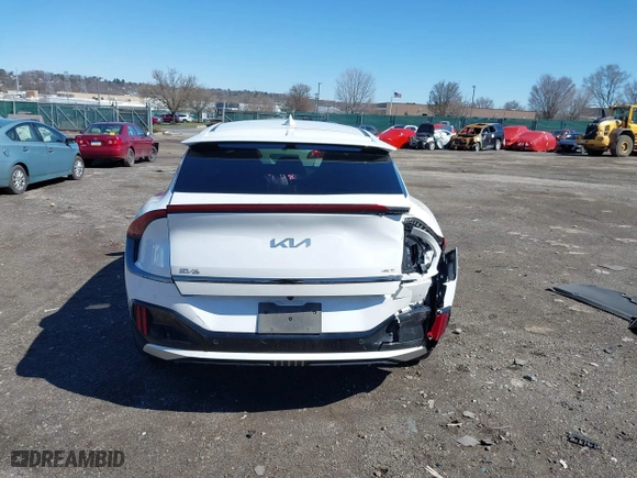 2023 Kia EV6 GT with VIN KNDC5DLEXP5092471, listed as a IAAI auction lot 41810782 with 32,557 mi miles. Bid and sale history available at carsss.com. Image 16.