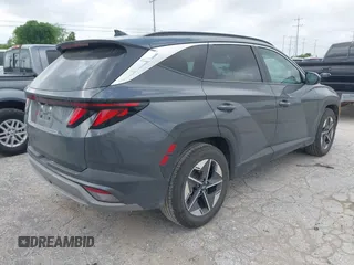 2025 Hyundai Tucson SEL with VIN 5NMJB3DE4SH479841, listed as a IAAI auction lot 42107494 with 15,559 mi miles and . Bid and sale history available at DreamBid. Image 4.