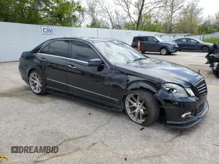 2010 Mercedes-Benz E 350 Luxury with VIN WDDHF8HB1AA260558, listed as a Copart auction lot 53979755 with 156,121 mi miles and Salvage title. Bid and sale history available at DreamBid. Image 4.