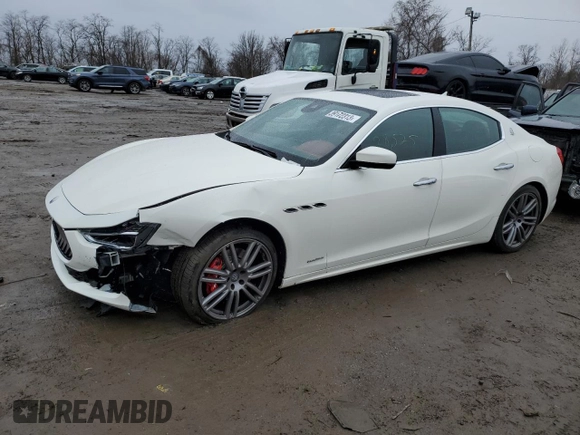 2018 Maserati Ghibli S Q4 GranLusso with VIN ZAM57YTL2J1292506, listed as a Copart auction lot 39172313 with 28,525 mi miles. Bid and sale history available at carsss.com. Image 1.