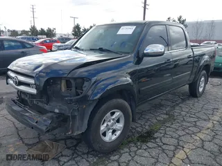 2005 Toyota Tundra SR5 with VIN 5TBET34185S475717, listed as a IAAI auction lot 41755564 with 237,629 mi miles. Bid and sale history available at carsss.com. Image 19.