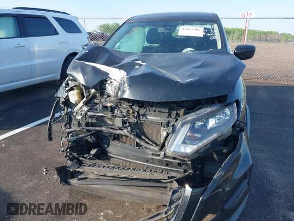 2018 Nissan Rogue S with VIN KNMAT2MT4JP564450, listed as a IAAI auction lot 42012504 with 125,172 mi miles. Bid and sale history available at carsss.com. Image 12.