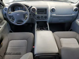 2006 Ford Expedition Special Service with VIN 1FMPU16586LA59036, listed as a Copart auction lot 48823295 with 263,509 mi miles and Clean title. Bid and sale history available at DreamBid. Image 8.