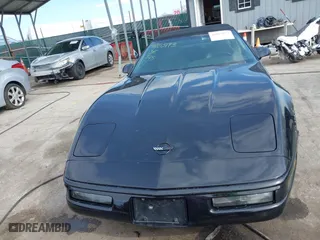1995 Chevrolet Corvette with VIN 1G1YY32P3S5103855, listed as a IAAI auction lot 41853193 with 71,926 mi miles. Bid and sale history available at carsss.com. Image 12.