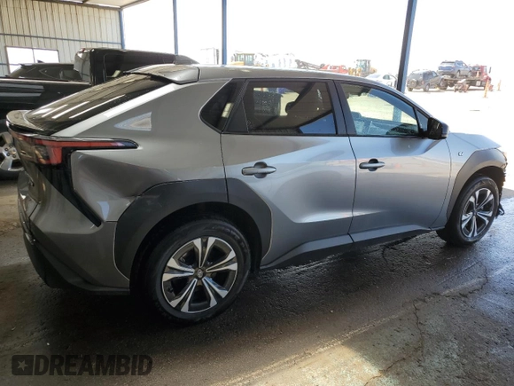 2023 Toyota bZ4X XLE with VIN JTMABABA8PA025906, listed as a Copart auction lot 55032775 with 33,833 mi miles and Clean Title. Bid and sale history available at DreamBid. Image 3.