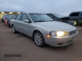 2004 Volvo S80 with VIN YV1TH59H741360825, listed as a Copart auction lot 86847344 with 201,916 mi miles and Clean Title. Bid and sale history available at carsss.com. Image 4.
