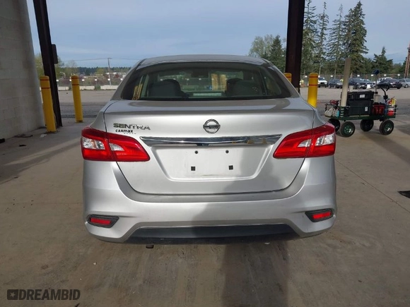 2016 Nissan Sentra SR with VIN 3N1AB7AP7GY276049, listed as a IAAI auction lot 42010221 with 90,130 mi miles. Bid and sale history available at carsss.com. Image 16.
