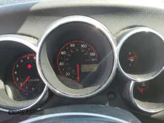 2005 Pontiac Vibe with VIN 5Y2SM638X5Z453837, listed as a Copart auction lot 58576305 with 177,422 mi miles and Clean title. Bid and sale history available at DreamBid. Image 9.