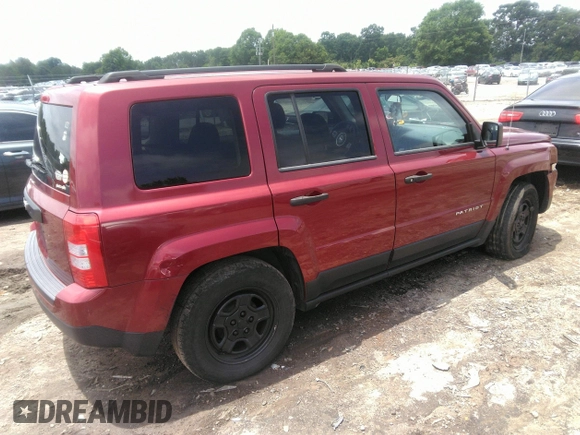 2014 Jeep Patriot Sport z VIN 1C4NJPBB0ED671081, wystawiony jako IAAI lot #42331803 z przebiegiem 130 771 mil mil oraz . Historia ofert i sprzedaży dostępna na DreamBid. Obrazek 4.