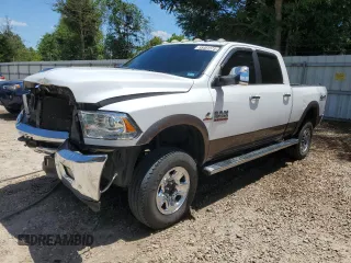 2018 Ram 2500 Laramie z VIN 3C6UR5FL0JG211242, wystawiony jako Copart lot #55461575 z przebiegiem 182 510 mil mil oraz Szkoda całkowita • Salvage title. Historia ofert i sprzedaży dostępna na DreamBid. Obrazek 1.