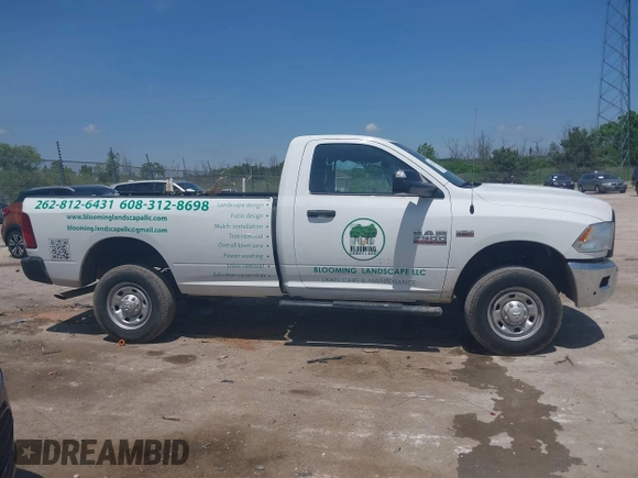 2018 Ram 2500 Tradesman with VIN 3C6LR5AT1JG142094, listed as a IAAI auction lot 42524458 with 201,706 mi miles and . Bid and sale history available at DreamBid. Image 13.