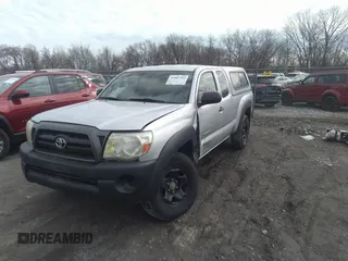 2008 Toyota Tacoma with VIN 5TEUU42N08Z469915, listed as a IAAI auction lot 41807203 with 177,699 mi miles and . Bid and sale history available at DreamBid. Image 17.