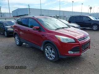 2015 Ford Escape Titanium с VIN 1FMCU0JX2FUB95769, выставлен на аукционе IAAI как лот 42353121 с пробегом 149 932 миль миль и . История ставок и продаж доступна на DreamBid. Изображение 1.