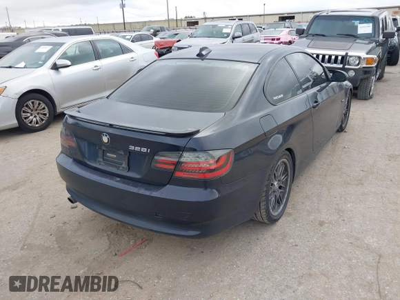 2008 BMW 3 Series 328i with VIN WBAWB33558P133561, listed as a IAAI auction lot 41490123 with 152,677 mi miles. Bid and sale history available at carsss.com. Image 4.