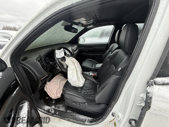 2022 Mitsubishi Outlander SEL with VIN JA4J2VA7XNZ611724, listed as a Copart auction lot 49676565 with 47,638 mi miles and Salvage title. Bid and sale history available at DreamBid. Image 7.