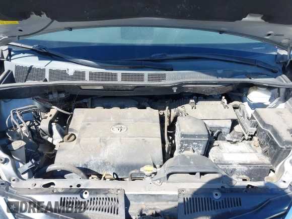 2011 Toyota Sienna XLE AAS with VIN 5TDYK3DC0BS107522, listed as a IAAI auction lot 41722324 with 171,855 mi miles and . Bid and sale history available at DreamBid. Image 10.