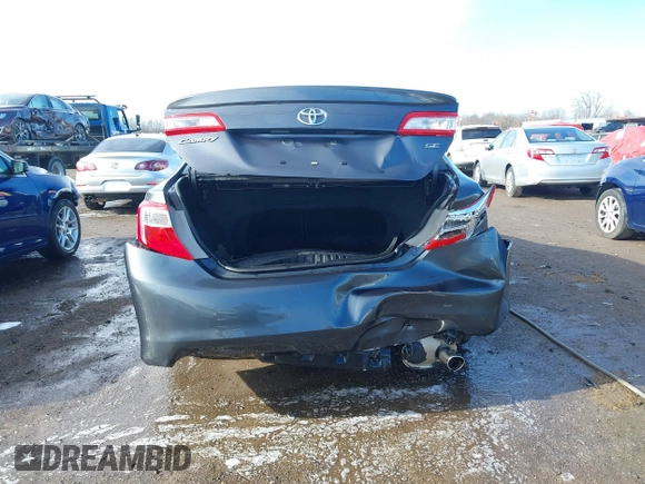2012 Toyota Camry L with VIN 4T1BF1FK9CU201538, listed as a IAAI auction lot 41843296 with 136,902 mi miles. Bid and sale history available at carsss.com. Image 6.