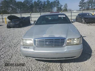 2003 Ford Police Interceptor Street Appear with VIN 2FAFP71W33X109470, listed as a Copart auction lot 46928115 with 239,164 mi miles and Salvage title. Bid and sale history available at DreamBid. Image 5.