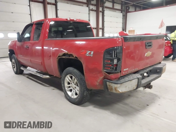2012 Chevrolet Silverado 1500 LT with VIN 1GCRKSE79CZ259900, listed as a IAAI auction lot 41973761 with 281,501 mi miles. Bid and sale history available at carsss.com. Image 3.
