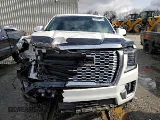 2022 GMC Yukon XL Denali with VIN 1GKS1JKL6NR152312, listed as a Copart auction lot 47548525 with 18,895 mi miles and Salvage Title. Bid and sale history available at DreamBid. Image 5.