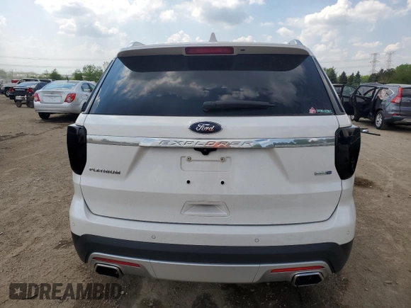 2016 Ford Explorer Platinum z VIN 1FM5K8HT1GGD00026, wystawiony jako Copart lot #56985155 z przebiegiem 87 506 mil mil oraz Szkoda całkowita • Salvage title. Historia ofert i sprzedaży dostępna na DreamBid. Obrazek 6.