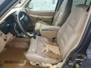 1999 Ford Explorer XLT с VIN 1FMDU34EXXZB35517, выставлен на аукционе Copart как лот 64431625 с пробегом 111 443 миль миль и Списание • Salvage title. История ставок и продаж доступна на DreamBid. Изображение 7.
