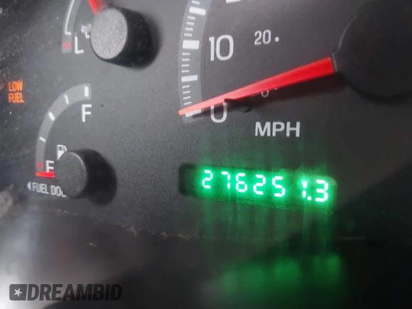 2003 Ford F-150 XLT with VIN 1FTRW08L33KC62060, listed as a IAAI auction lot 41618936 with 276,251 mi miles. Bid and sale history available at carsss.com. Image 15.