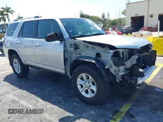 2024 Toyota 4Runner SR5 with VIN JTEEU5JR4R5312161, listed as a IAAI auction lot 41929828 with 25,681 mi miles and . Bid and sale history available at DreamBid. Image 1.